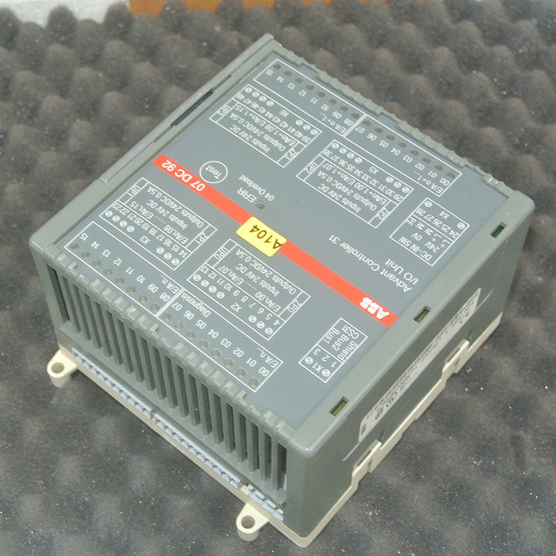 ABB 07DC92F5 Advant Controller 31 I/O Unit