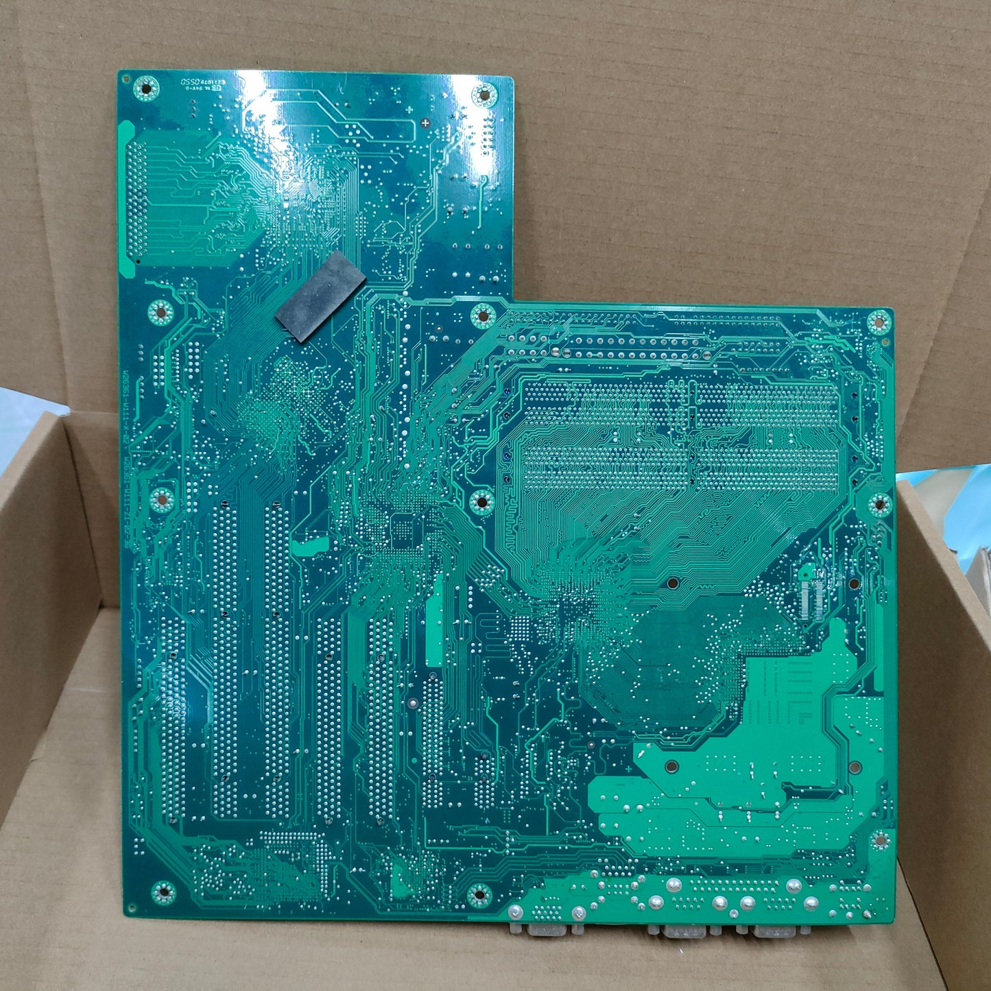 Fujitsu Siemens W26361-W111-Z4-02-36 motherboard