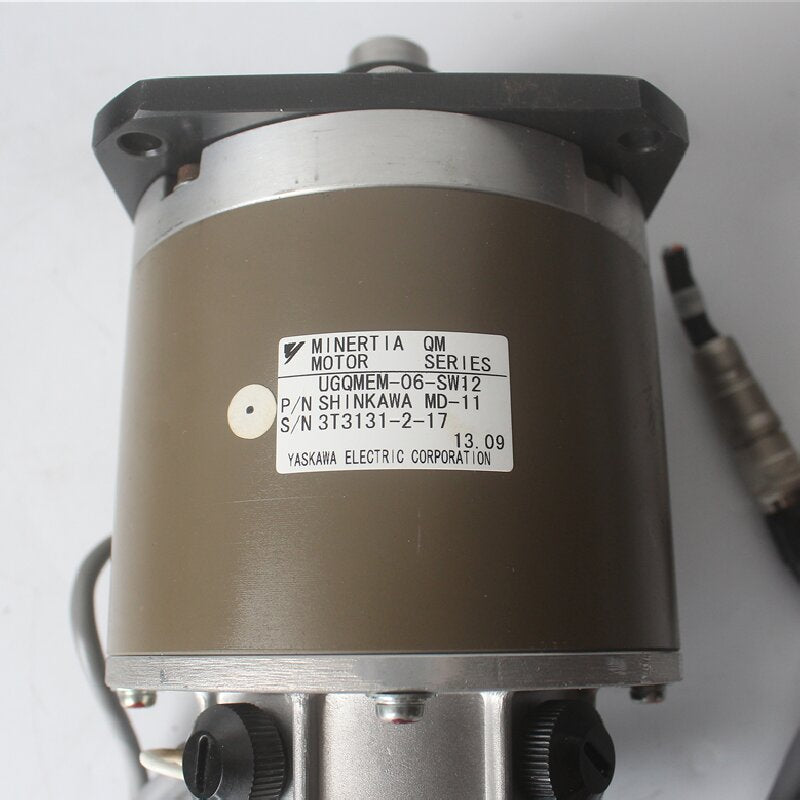 YASKAWA UGQMEM-06-SW12 Motor