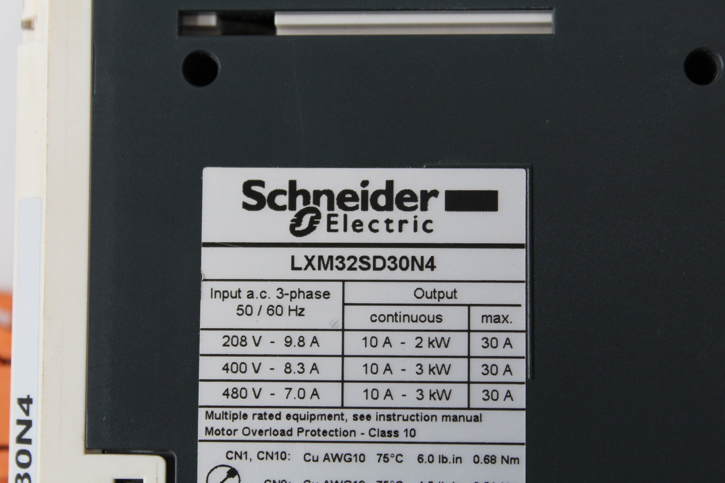 Schneider LXM32SD30N4 Servo Drive Input 3 Phase 50/60Hz - Pulingma Automation
