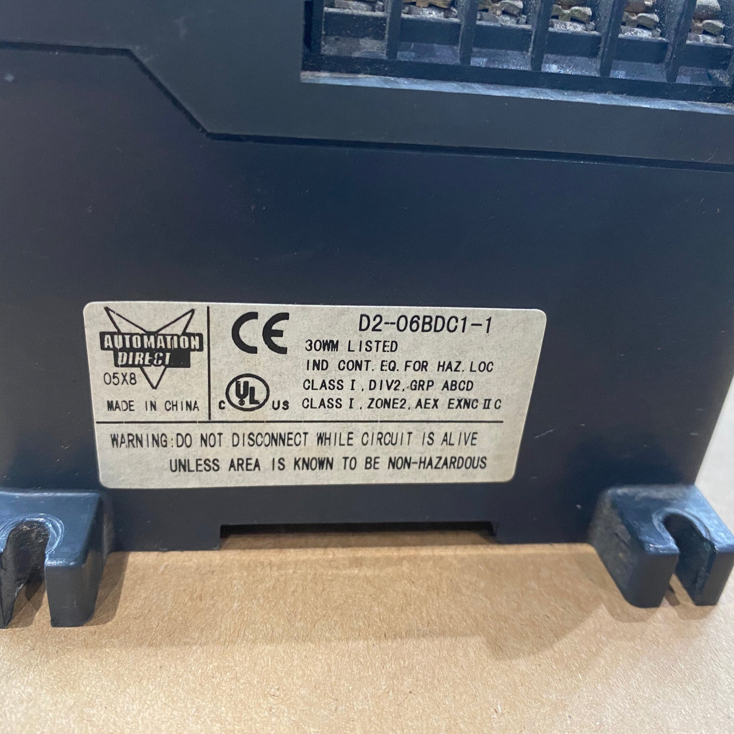 KOYO D2-06BDC1-1 DIRECT LOGICE 205 POWER SUPPLY WITH RACK