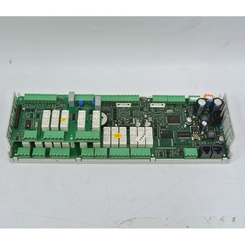 ABB DSQC682 3HAC031245-001/14  Robot Board