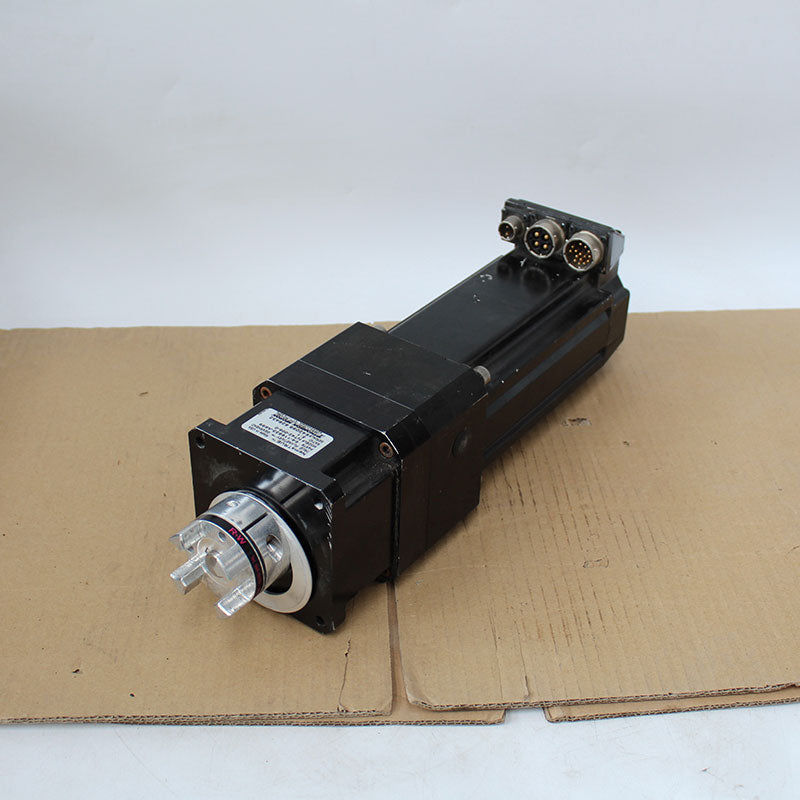 Allen Bradley MPL-A430H-HJ24AA motor