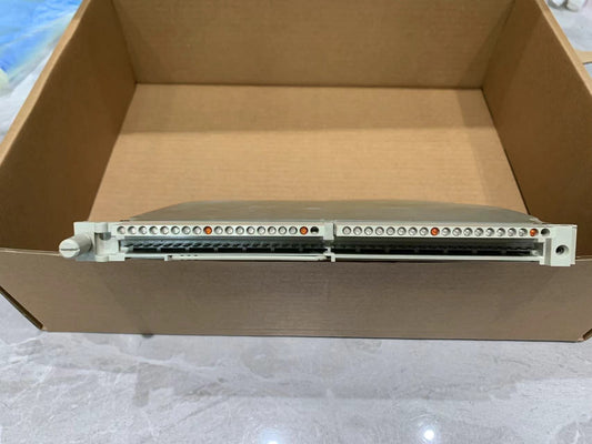 SIEMENS 6ES5441-4UA13 6ES54414UA13 EXPANSION MODULE