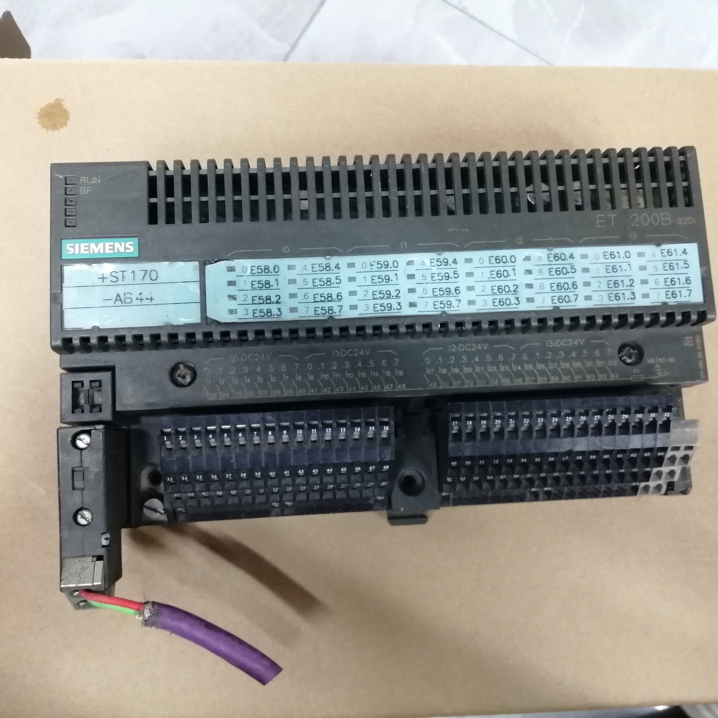 SIEMENS 6ES7131-0BL00-0XB0 6ES7193-0CE30-0XA0 PLC Module