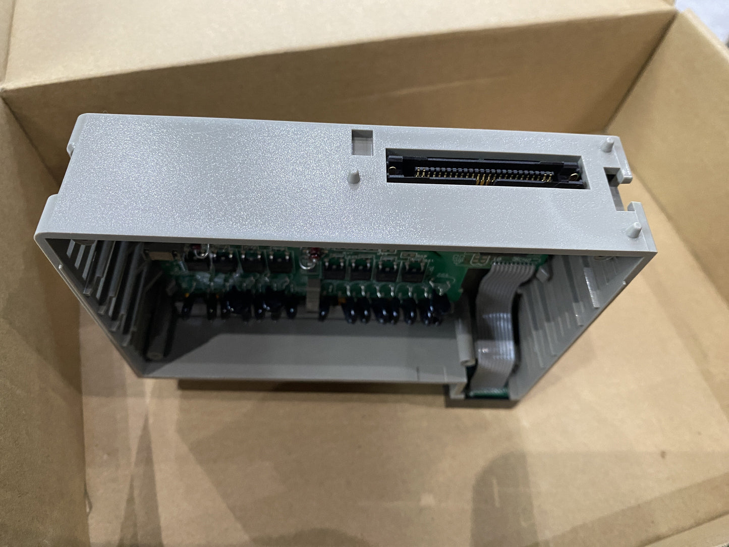 FUJI ELECTRIC MICREX-F NC1Y16T05P5-1 DIGITAL OUTPUT Module