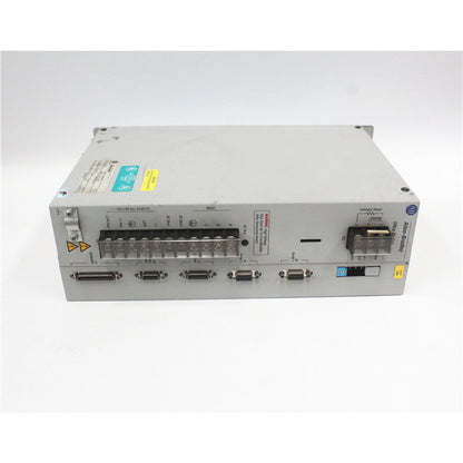 Allen-Bradley 1398-DDM-030 Servo Drive