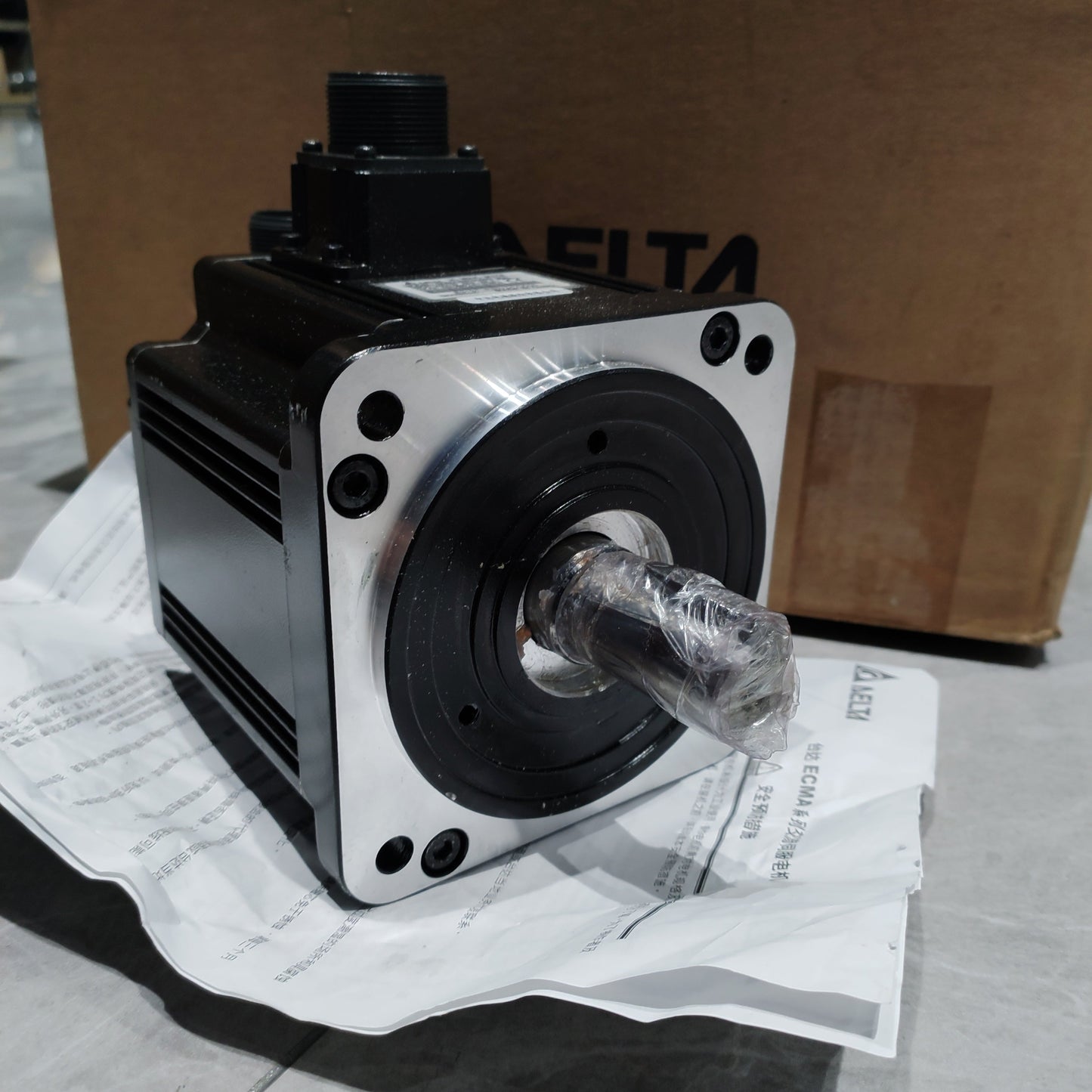 Delta ECMA-E31315PS Servo Motor