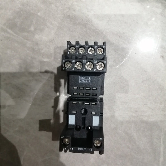 Schneider Electric RXZE2M114M Relay