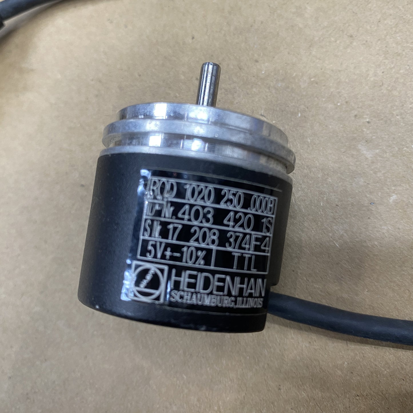 HEIDENHAIN ROD 1020 250 000B Encoder