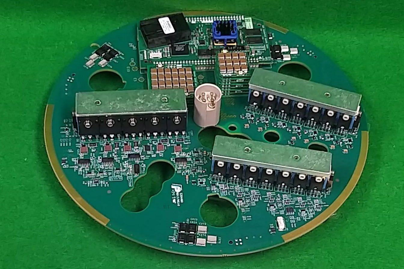 LAM RESEARCH 853-286139-015 PCBA CHAMBER MUX