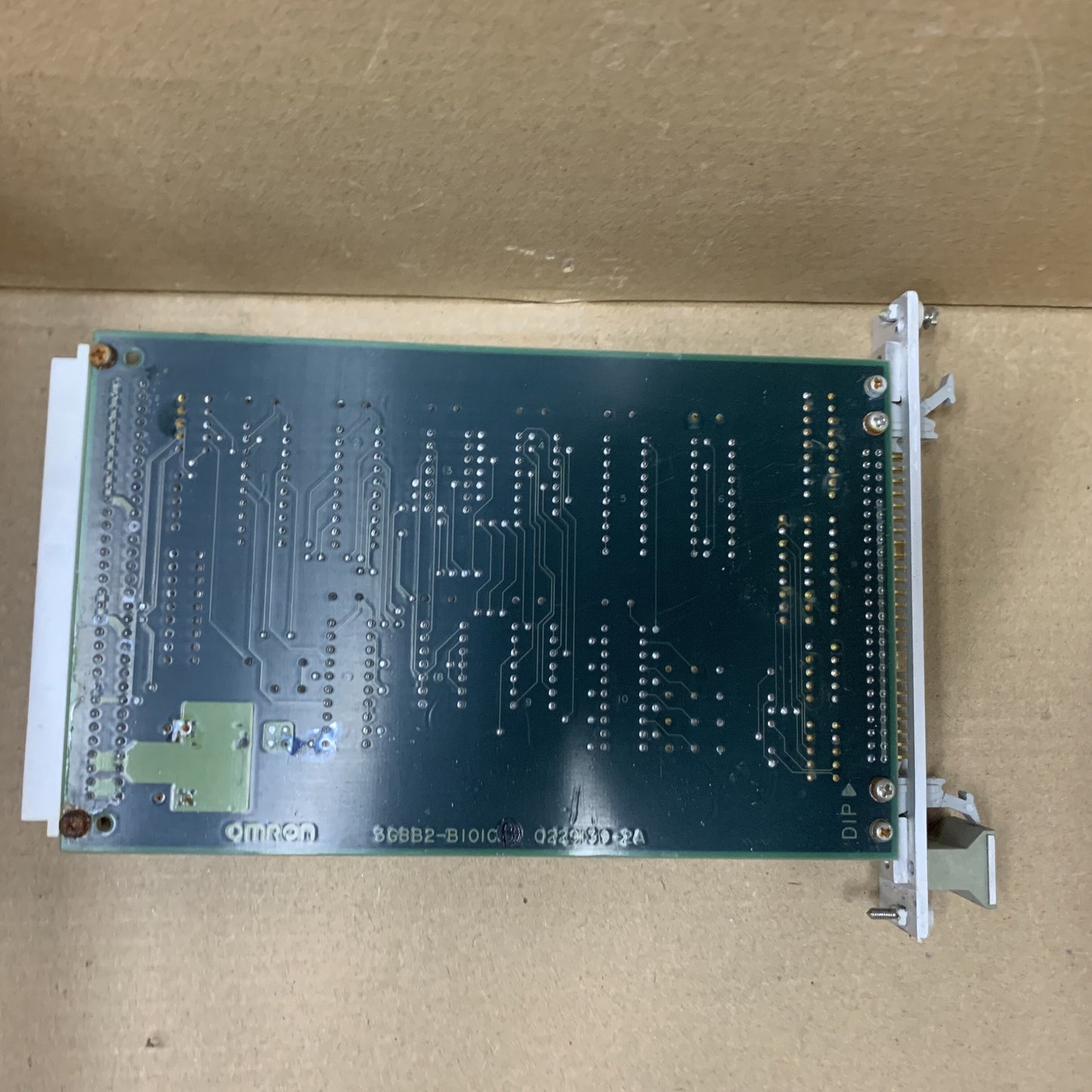 Omron 3G8B2-BI010 Circuit Board