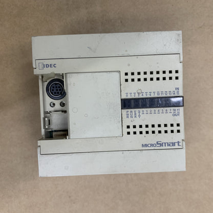 IDEC MicroSmart FC4A-C24R2C PLC Module