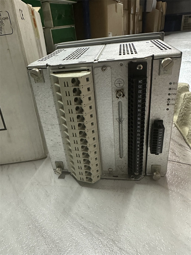 ABB REB611E_1G BUSBAR PROTECTION RELAY