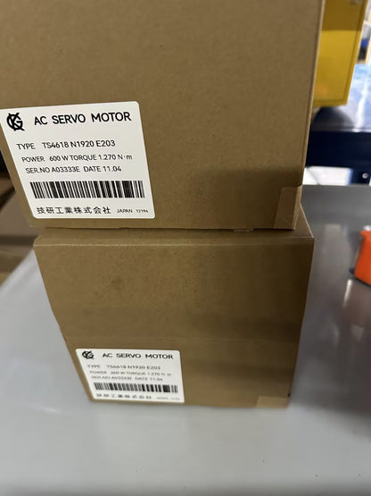 GIKEN KOGYO TS4618N1920E203 AC SERVO MOTOR