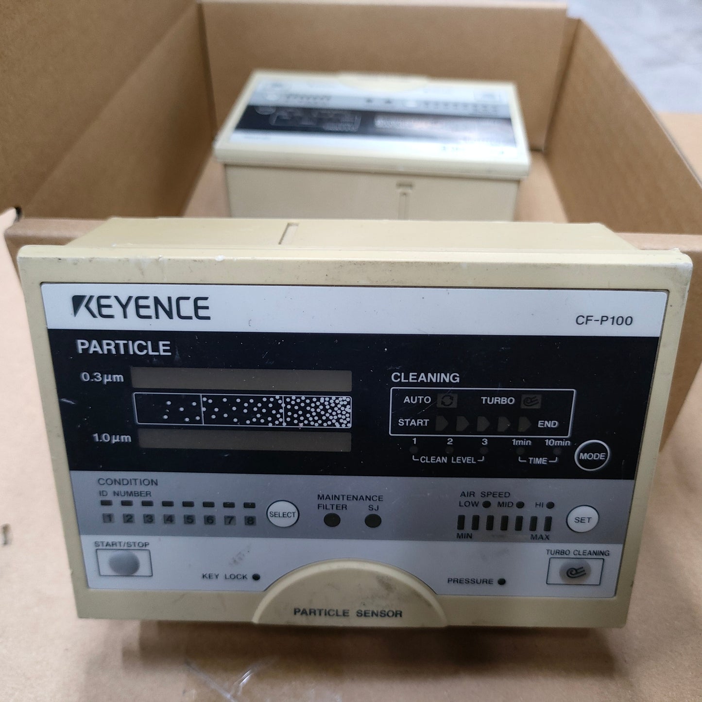 Keyence CF-P100 CFP100 Particle Sensor