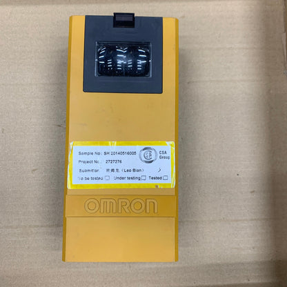 Omron E3K-R10K4 Photoelectric Switch