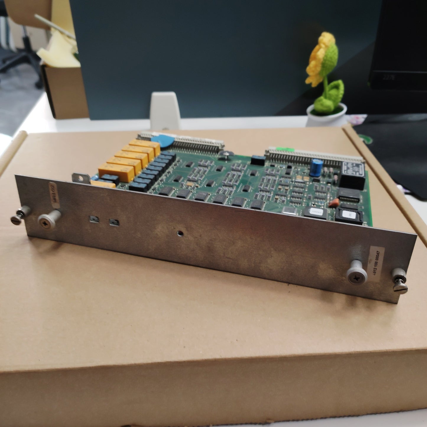 KSG 4152 208 08046 Board