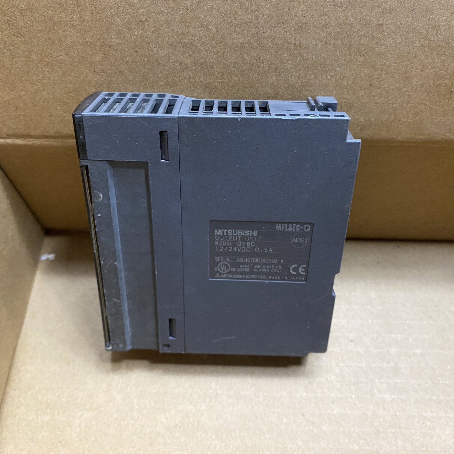 Mitsubishi QY80 Melsec-Q Output Unit