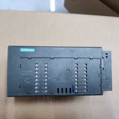 Siemens 6ES7132-1BL00-0XB0 PLC module