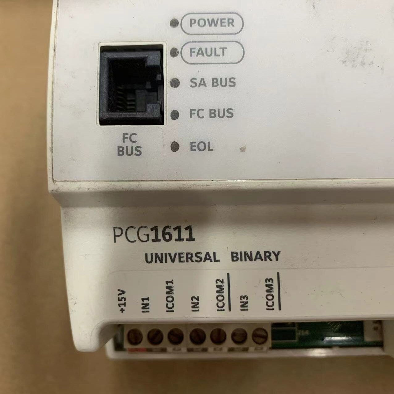 Johnson Controls PCG1611 Programmable Controller
