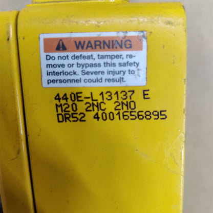 Safety switch: singlesided rope switch 440E-L13137E