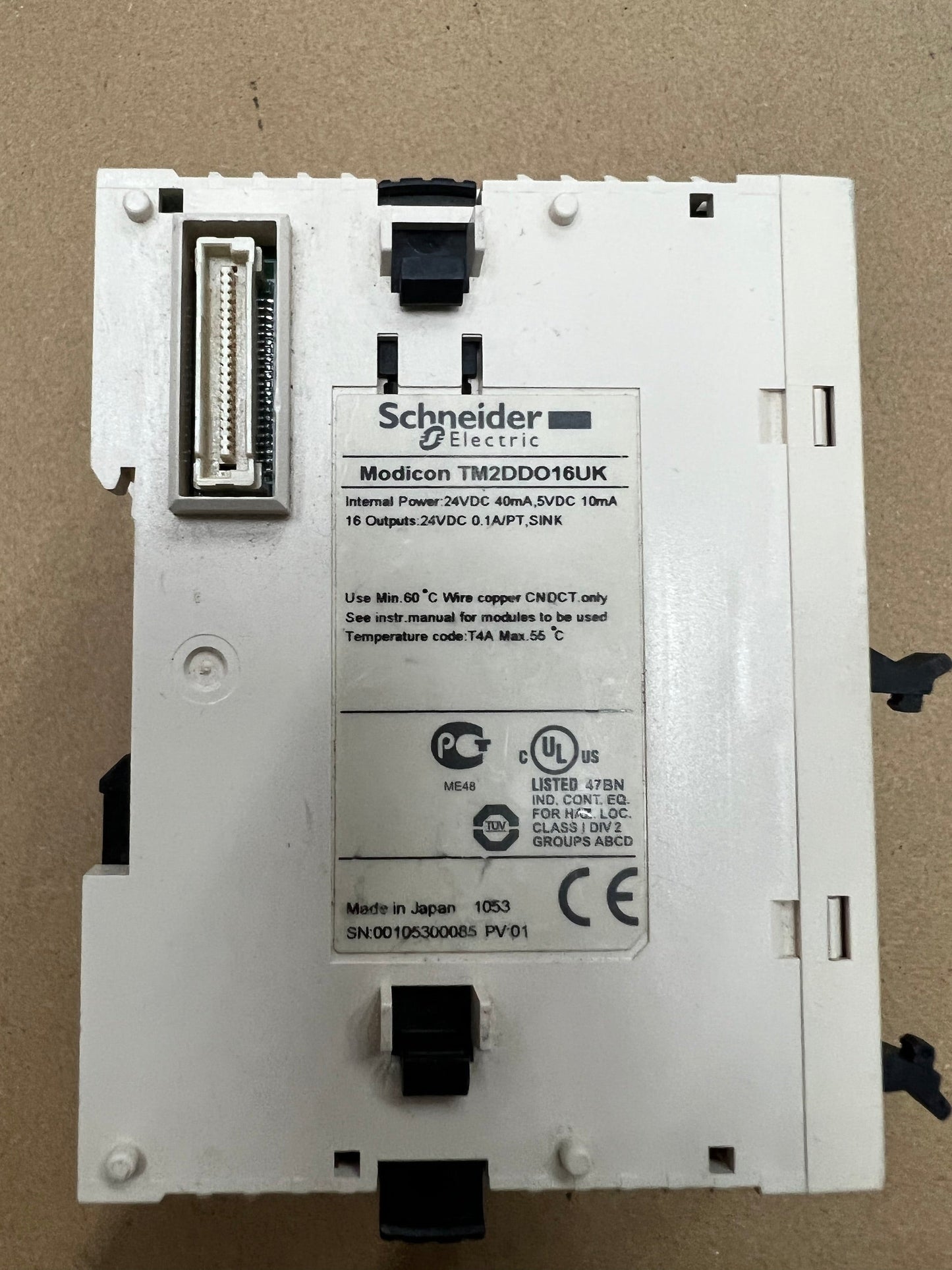 SCHNEIDER ELECTRIC Modicon TM2DDO16UK PLC