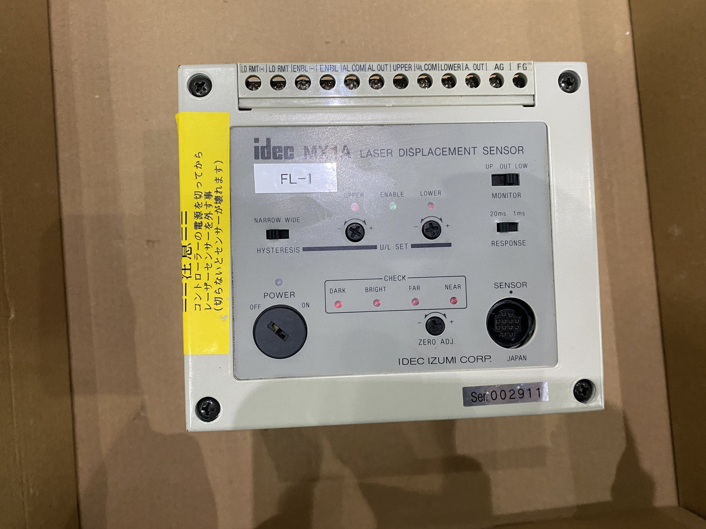 IDEC MX1A-MK597 LASER DISPLACEMENT