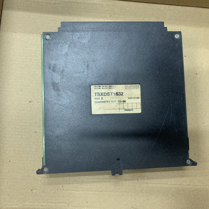 Schneider TSXDST1632 Output Module