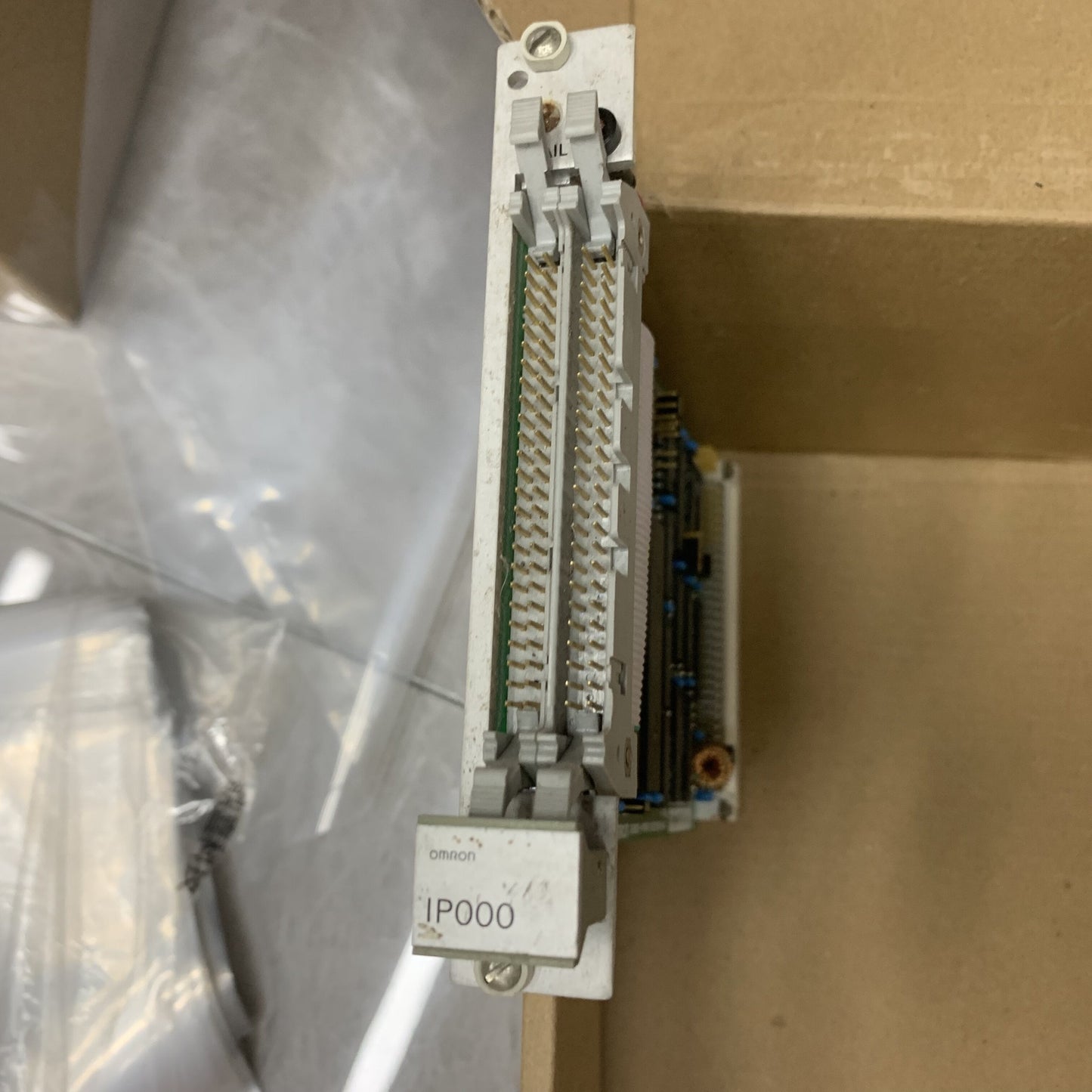 OMRON 3G8B2-IP000 BOARD