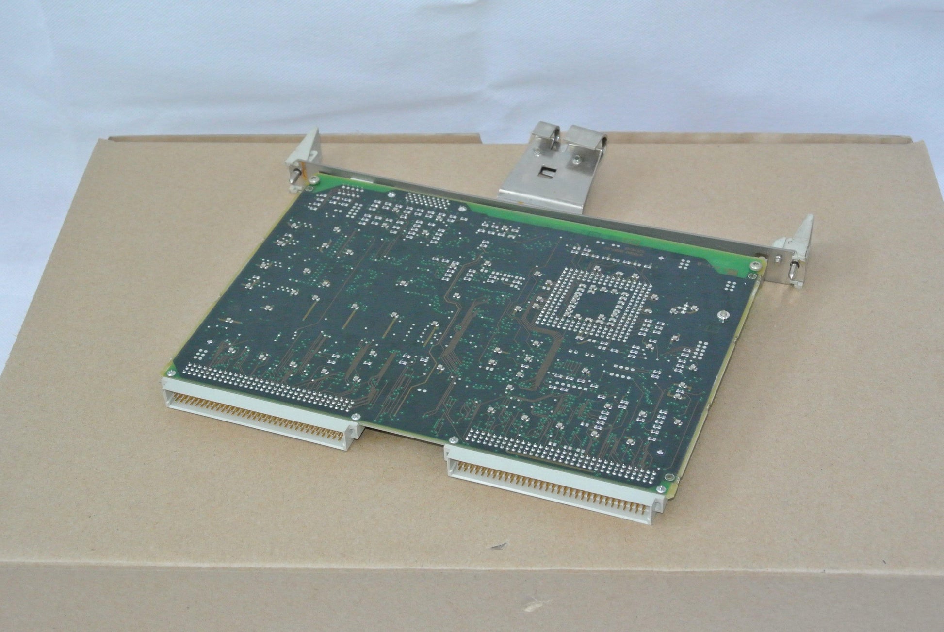 SIEMENS 6FC5110-0BB01-0AA2 CPU Board Version E - Pulingma Automation