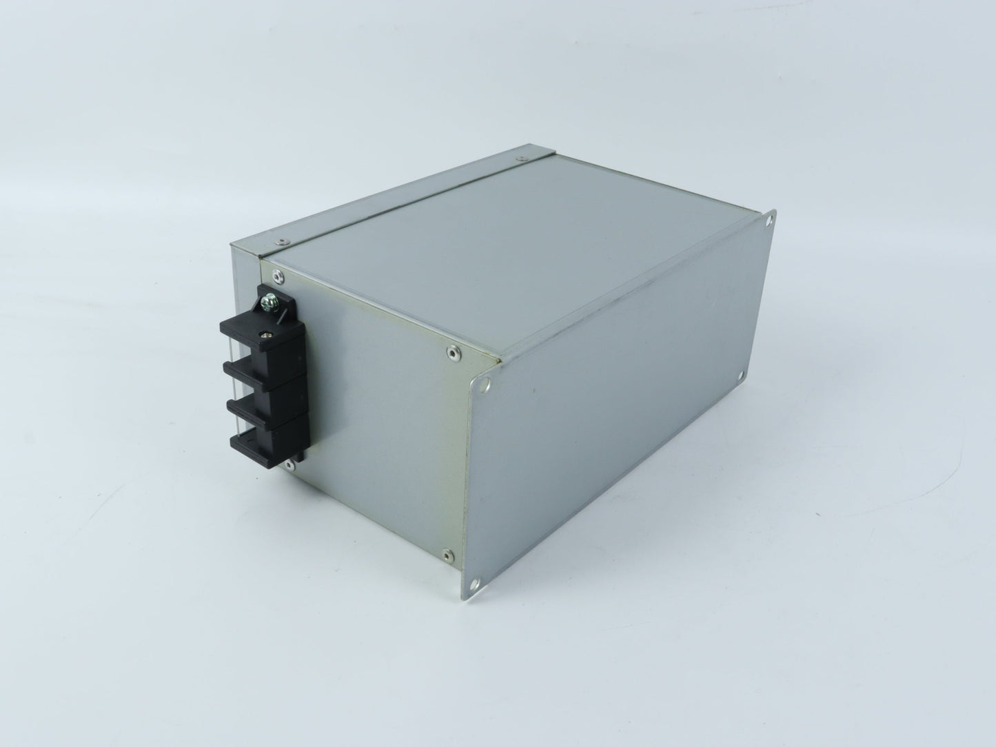 OKAYA 3SUP-HL30-ER-6B voltage stabilizer