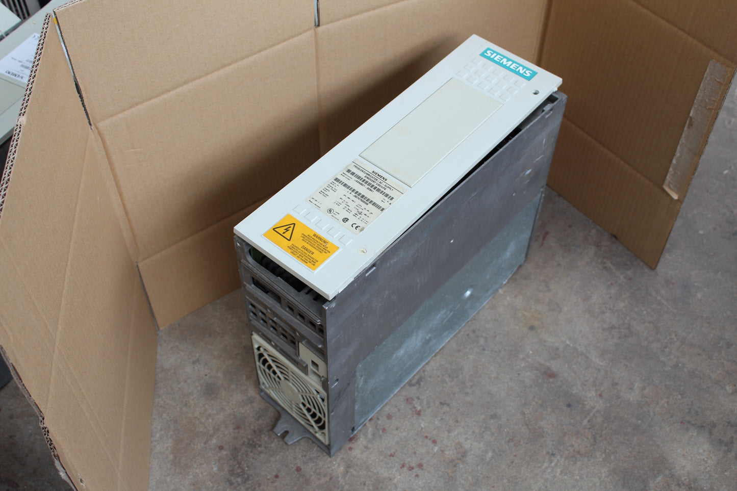 Siemens 6SA8821-8EB41 AC-Supply Simovert USV/UPS - Pulingma Automation