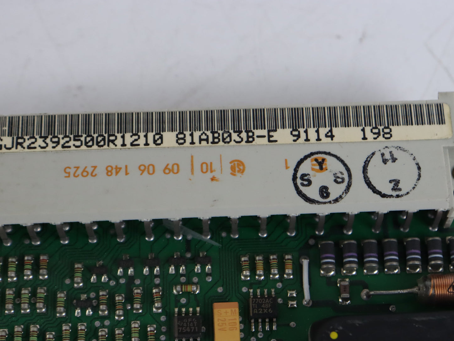 ABB GJR2392500R1210 81AB03B-E Board