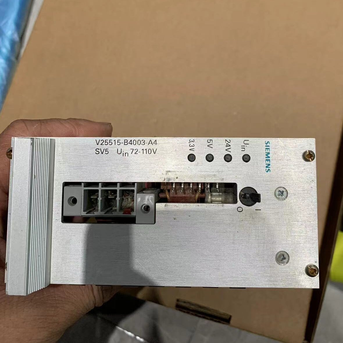 SIEMENS V25515-B4003-A4 Module