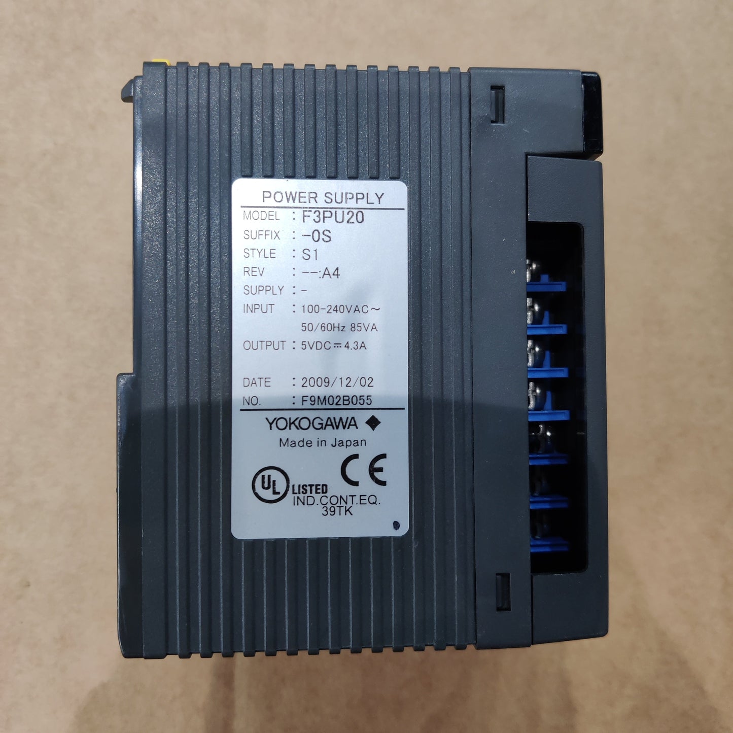 YOKOGAWA F3PU20-0S POWER SUPPLY