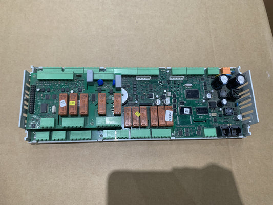 CAREL PCO3MQ2BL0 Controller
