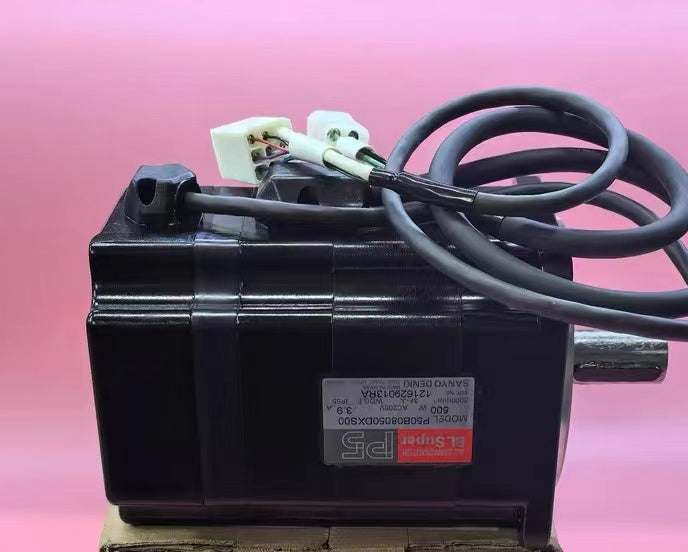 Sanyo P50B08050DXS00 servo motor