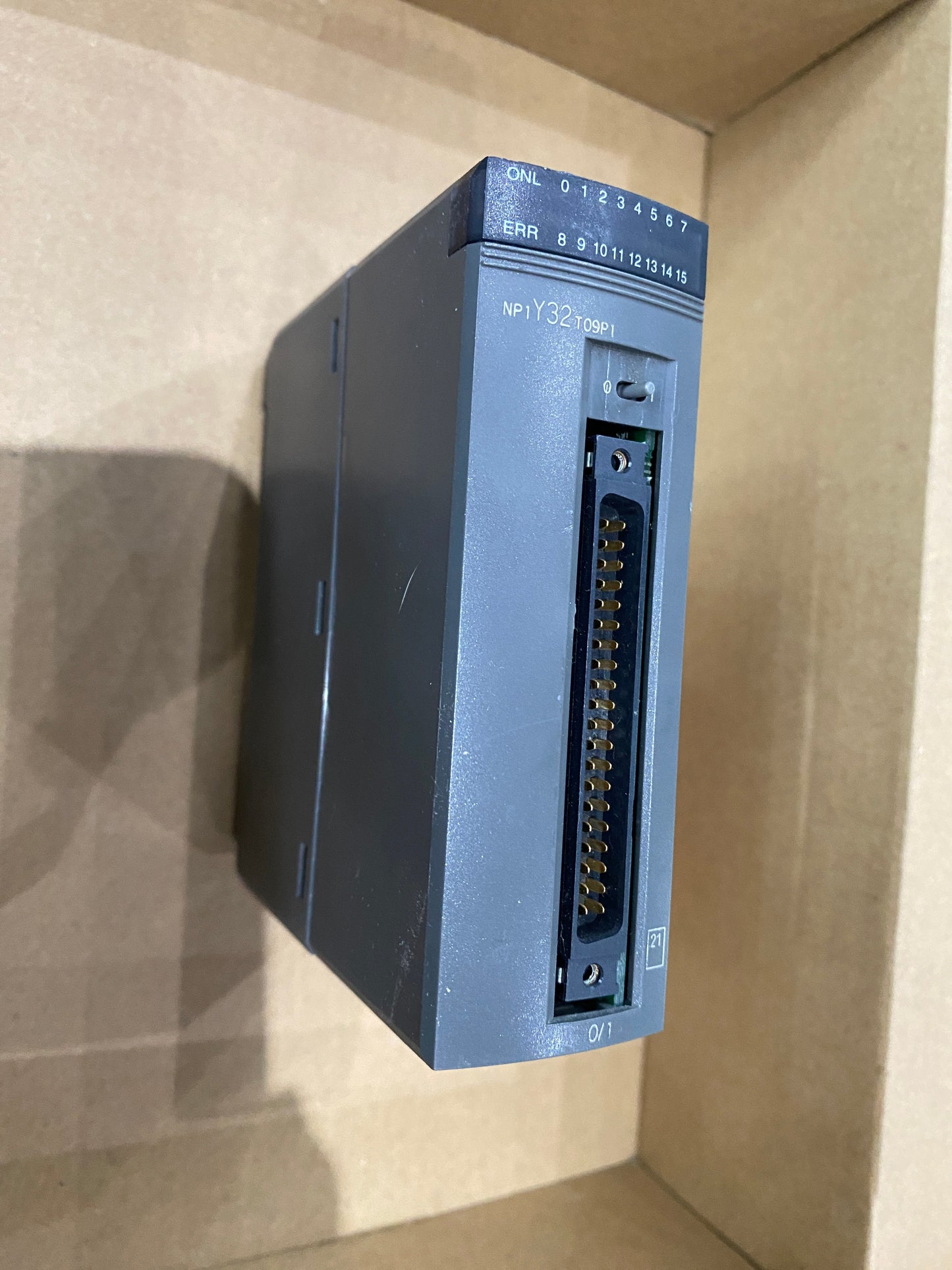 FUJI ELECTRIC NP1Y32T09P1 PLC MODULE