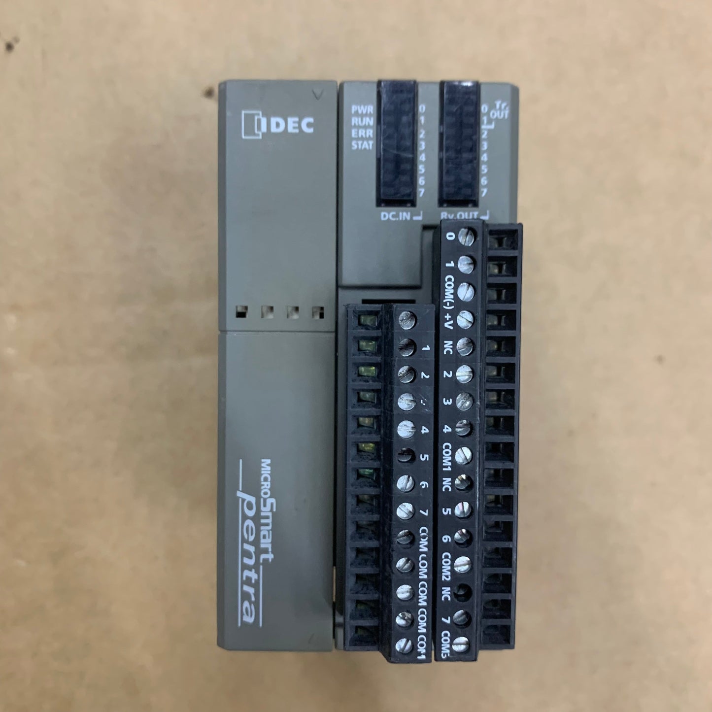 IDEC FC5A-D16RK1 Controller Module