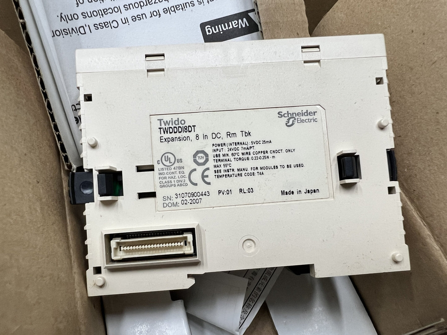 SCHNEIDER TWDDDI8DT PLC MODULE