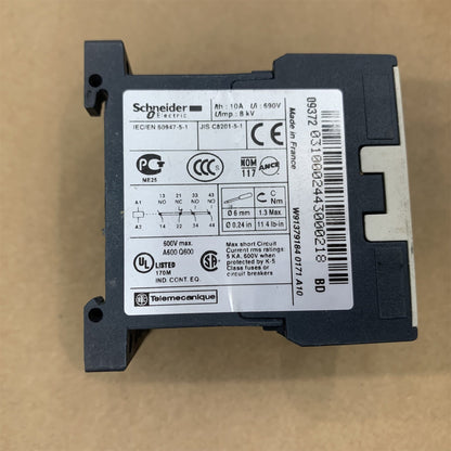 Schneider Electric CA3KN31BD3 Control Relay 24V DC