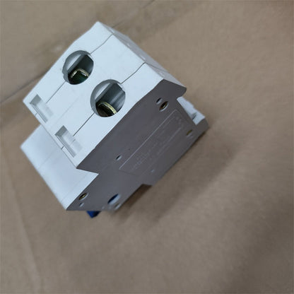 CHINA BMG-100 breaker