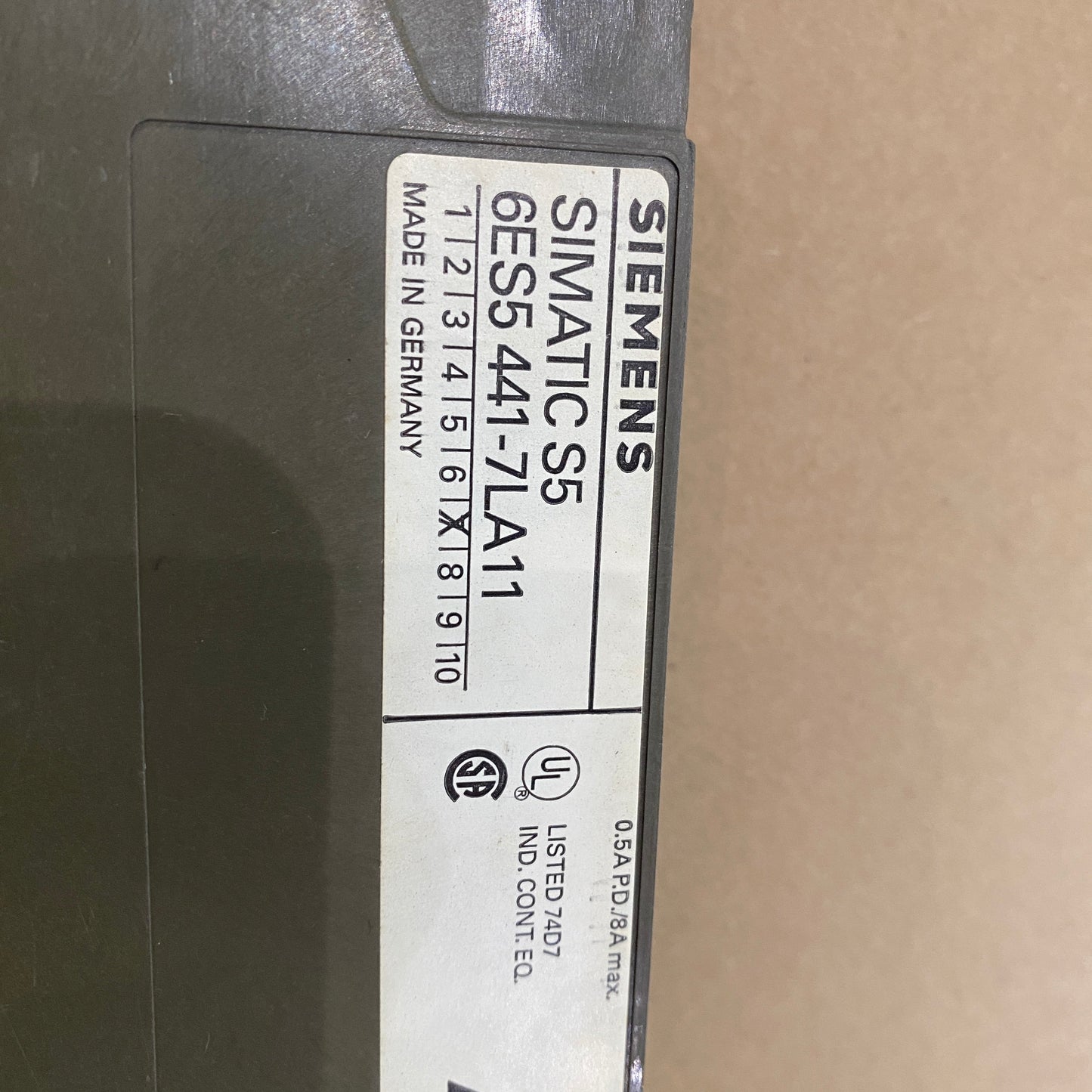 Siemens 6es5 441-7la11 simatic s5 digital output module