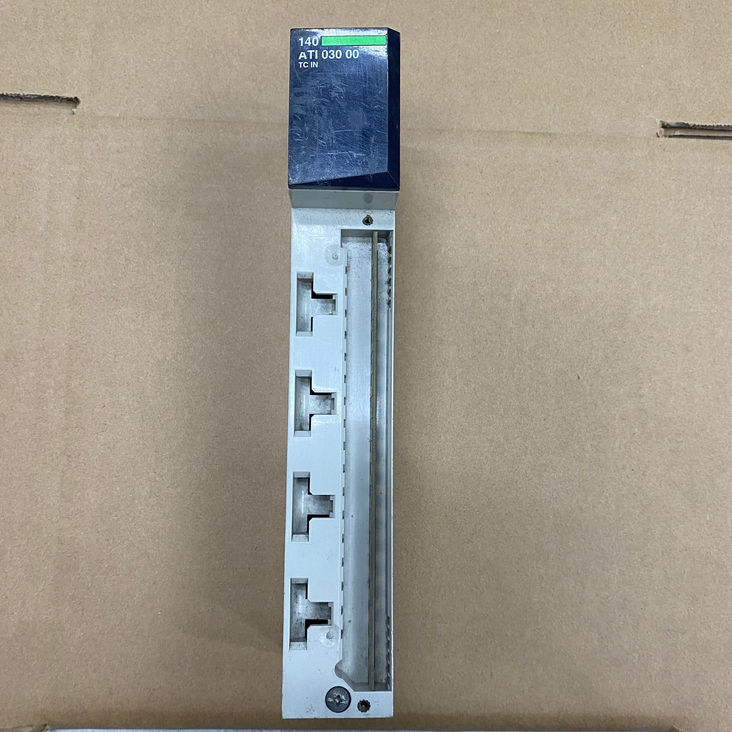 SCHNEIDER ELECTRIC 140AT103000 Power Module