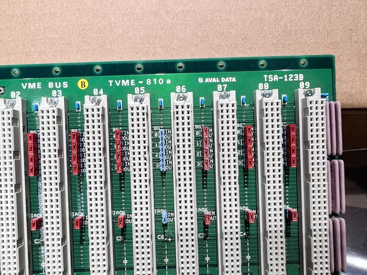 AVAL DATA TVME-810a TSA-123B Base