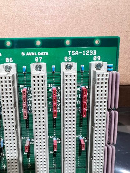 AVAL DATA TVME-810a TSA-123B Base