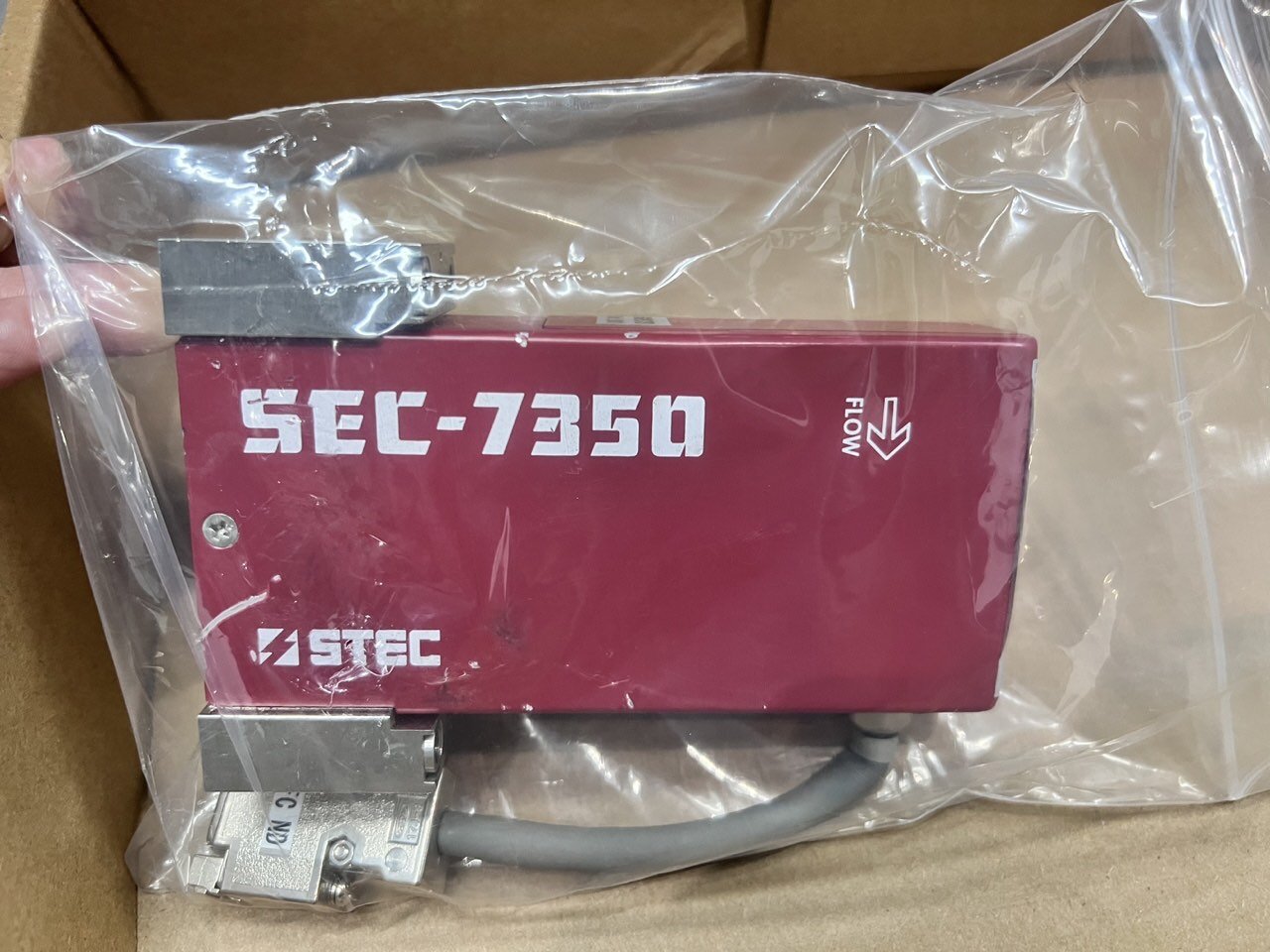 HORIBA STEC SEC-7350BM MASS FLOW CONTROLLER