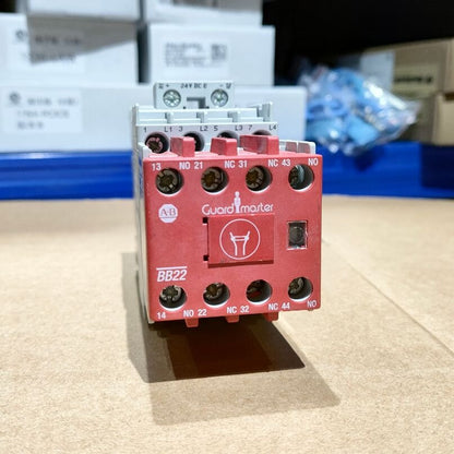 ALLEN-BRADLEY 100S-C09EJ422BC Safety Contactor Relay
