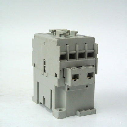 Allen Bradley 100-C09KF10 100-C09*10 A version contactor